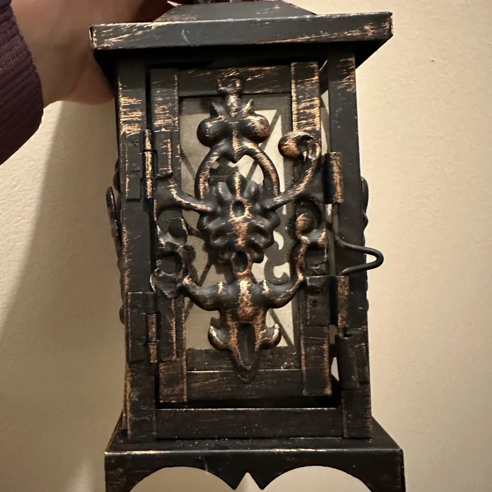 Vintage Small Candle Metal Lantern Candle Holder